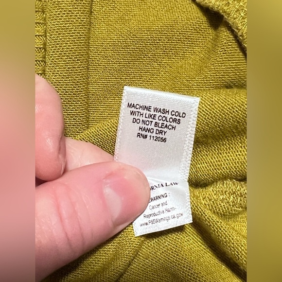 🛍️ ZENANA Apple green snap front cardigan size S. - Picture 11 of 13